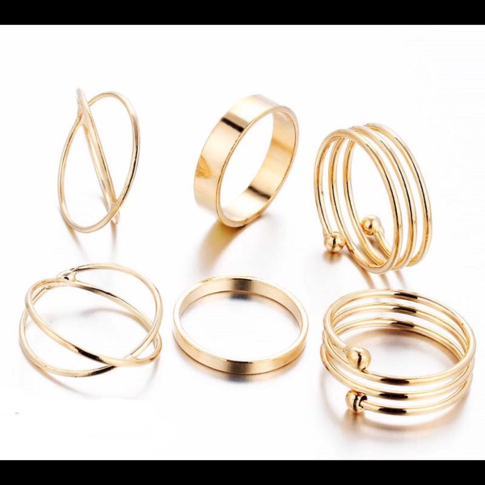 Rings/ mid rings. Set of 6